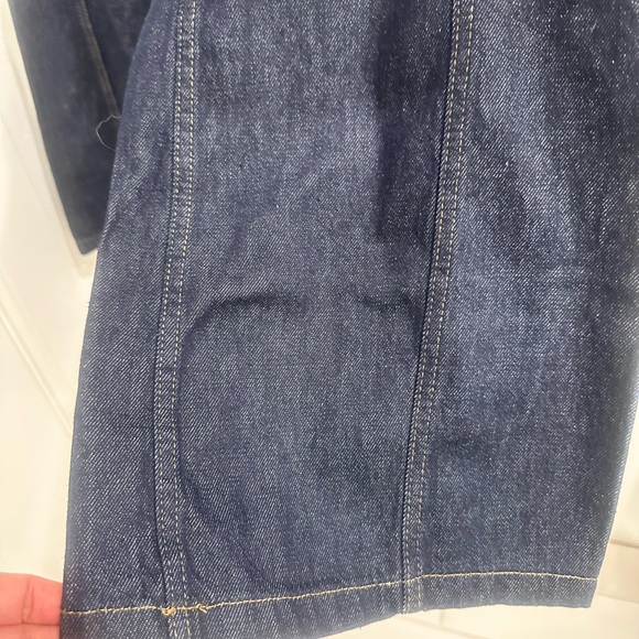 Zara NWT denim jeans . Wide leg with seam down legs. Cute style! - Picture 7 of 14